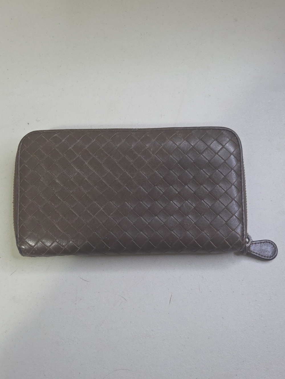 Bottega Veneta Woven Leather Zip Wallet - Brown